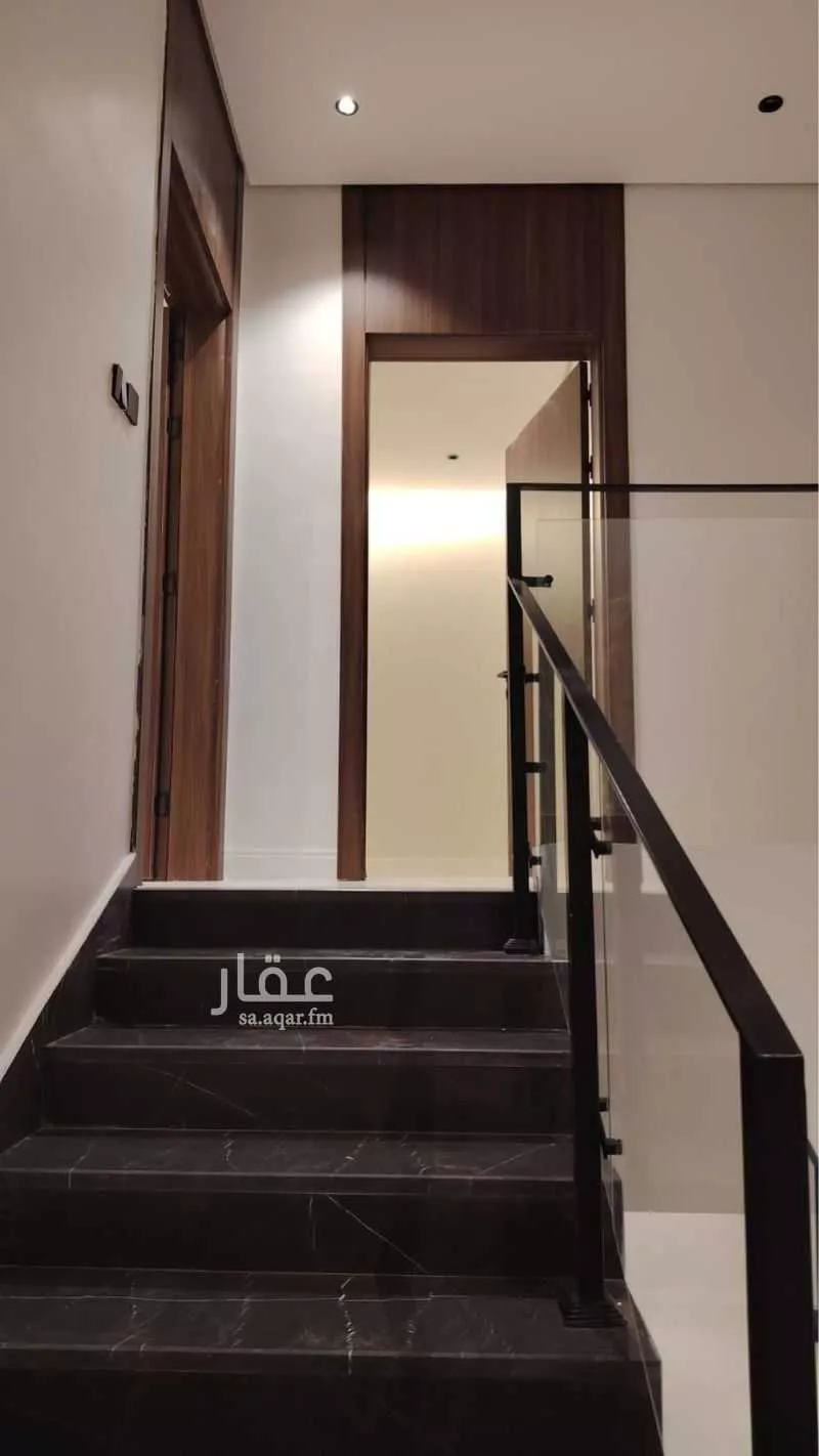 دور للبيع في شارع ابن الميداني, حي السويدي, مدينة الرياض, منطقة الرياض 1 صورة