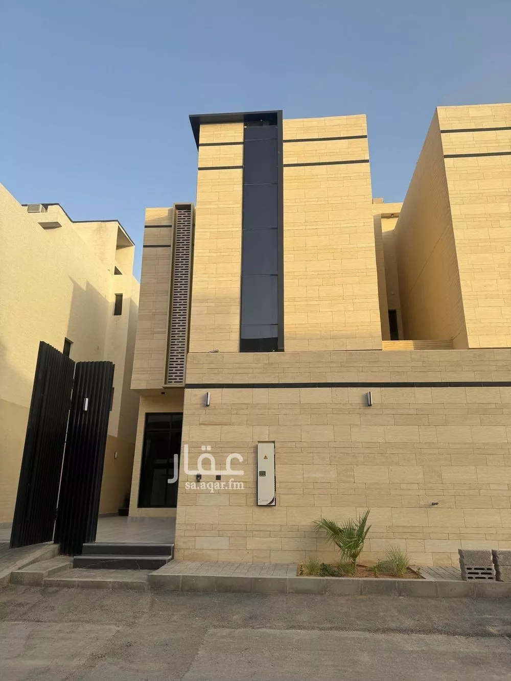 فيلا للبيع في شارع أبي البركات التميمي, حي النرجس, مدينة الرياض, منطقة الرياض 1 صورة