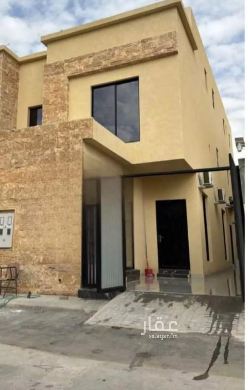 فيلا للبيع في شارع الناعمة, حي اليرموك, مدينة الرياض, منطقة الرياض 1 صورة