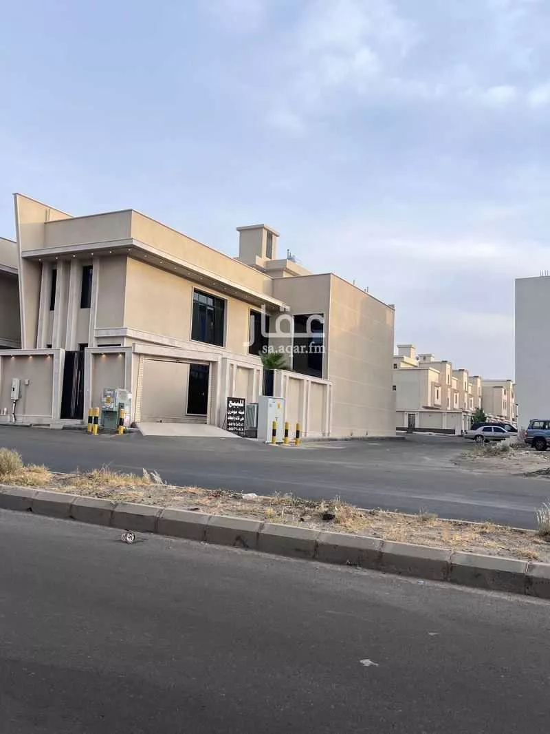فيلا للبيع في شارع انس ابن عباس, حي اليرموك, مدينة خميس مشيط, منطقة عسير 1 صورة