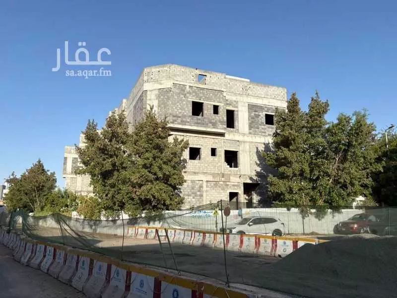 عمارة للبيع في شارع ابو العباس بن عبدالمطلب, حي الشاطئ, مدينة جدة, منطقة مكة المكرمة 1 صورة