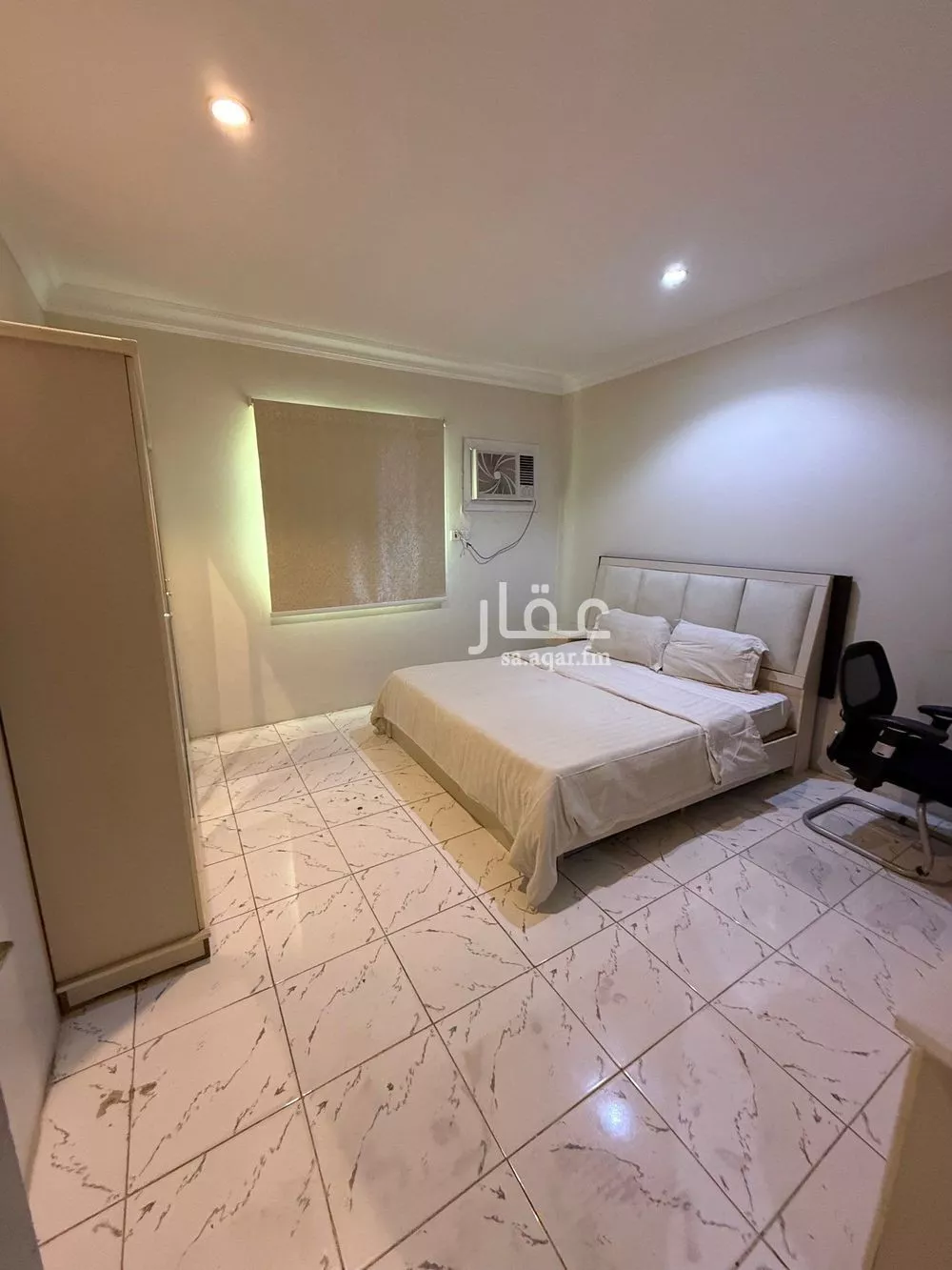 شقة للإيجار في 1 صورة