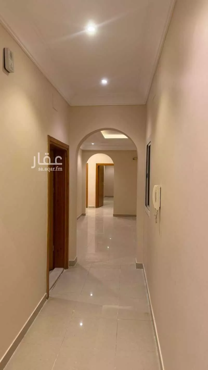 شقة للإيجار في شارع شارع عبد الله بن العباس رضى الله عنه, حي الشوقية, مدينة مكه المكرمه, منطقة مكة المكرمة 1 صورة