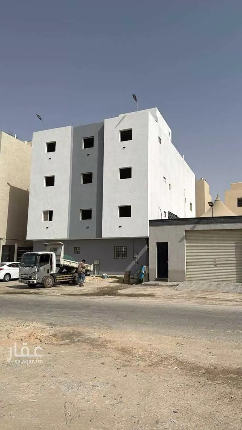 عمارة للإيجار في شارع عبدالرحمن بن محمد بن مسلمة الأنصاري, حي العارض, مدينة الرياض, منطقة الرياض 1 صورة