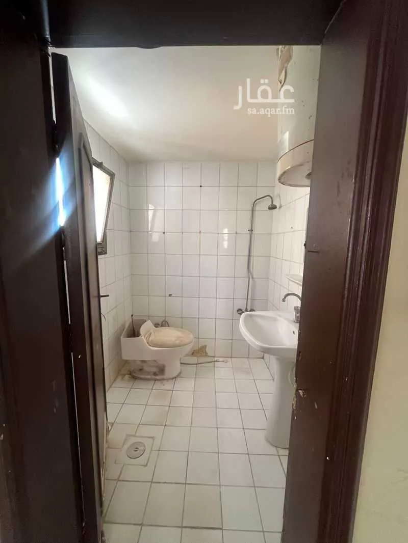 شقة للإيجار في شارع المغيره ابن شعبه الثقفي, حي الملك فهد, مدينة الرياض, منطقة الرياض 1 صورة