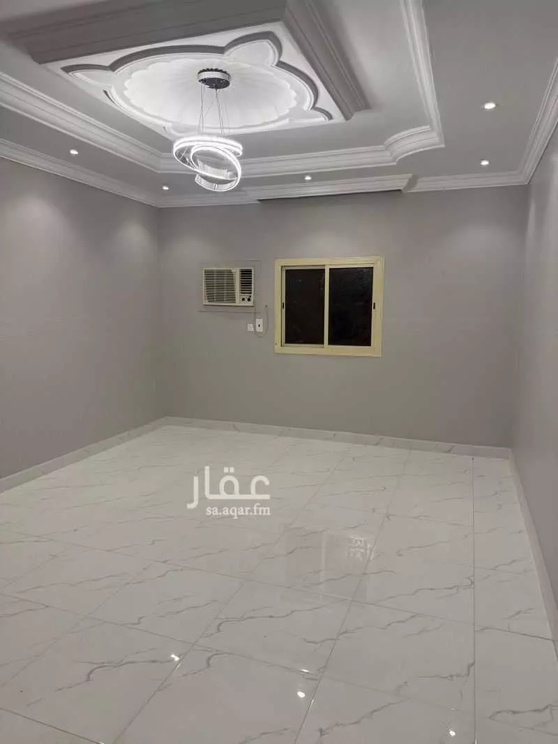 شقة للإيجار في شارع حارثة ابن سراقة, حي الدفاع, مدينة المدينه المنوره, منطقة المدينة المنورة 1 صورة