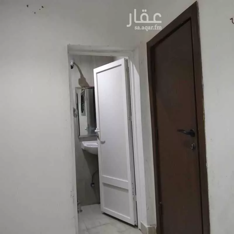 غرفة للإيجار في شارع ابن بلبان ، حي الريان ، جدة ، جدة 1 صورة