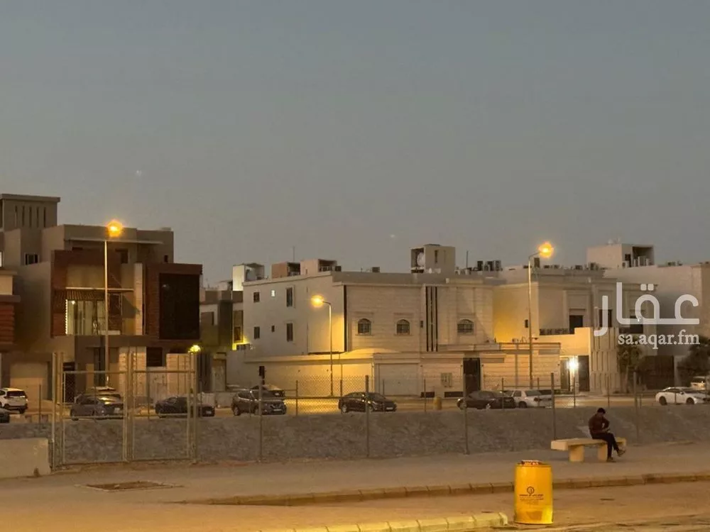 فيلا للإيجار في شارع أبي العباس الجندي, حي الرمال, مدينة الرياض, منطقة الرياض 1 صورة