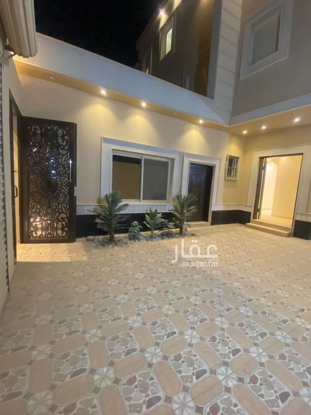 فيلا للبيع في شارع محمد بن محمد النويري, حي الرمال, مدينة الرياض, منطقة الرياض 1 صورة