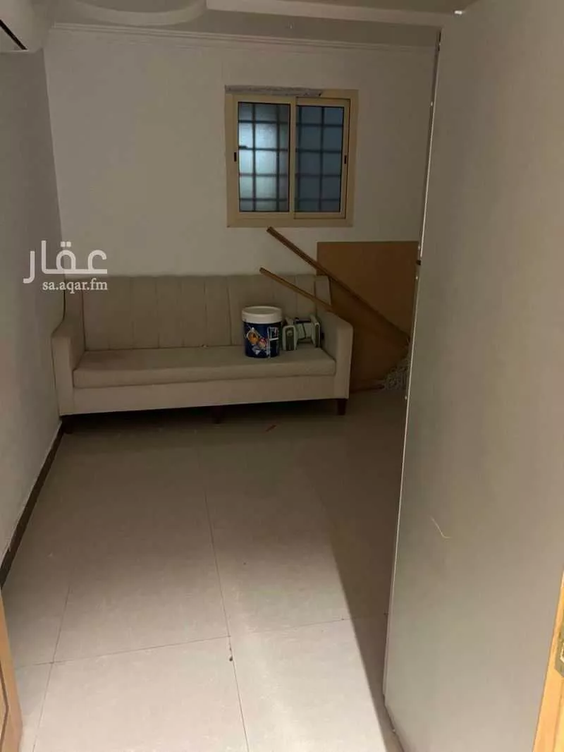 شقة للبيع في شارع خزام, حي ظهرة لبن, مدينة الرياض, منطقة الرياض 1 صورة