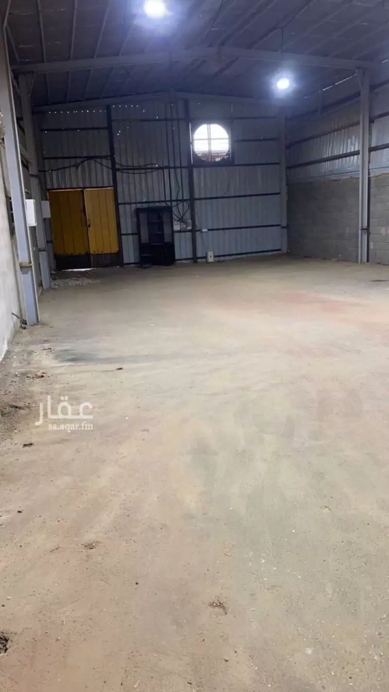 مستودع للإيجار في حي العزيزية, مدينة بريدة, منطقة القصيم 1 صورة