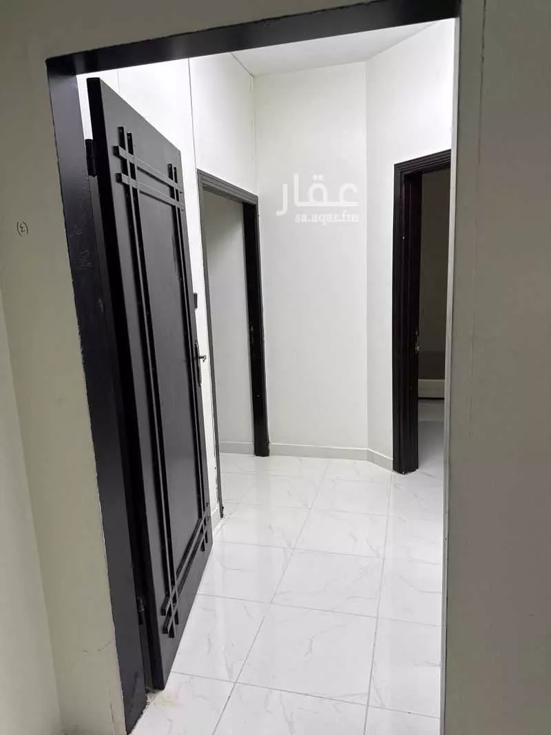 شقة للإيجار في شارع ابن دريد ، حي العريجاء الوسطى ، الرياض ، منطقة الرياض 1 صورة
