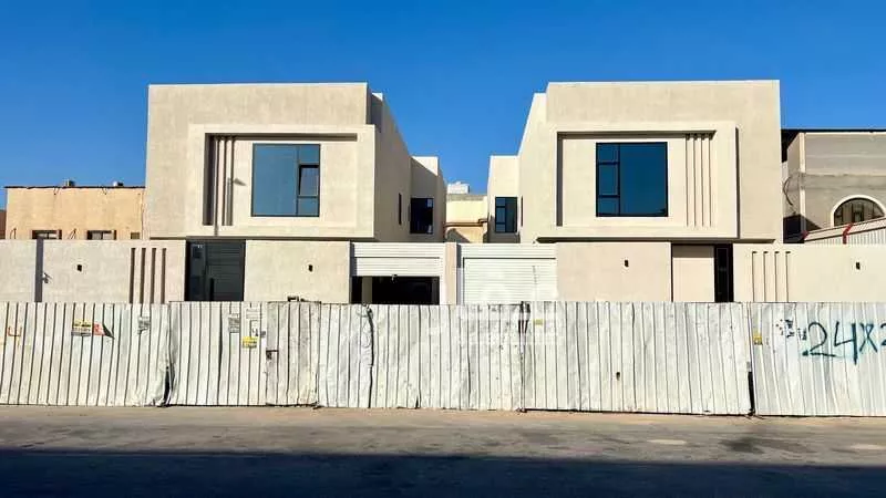 فيلا للبيع في شارع اوس بن المنذر, حي الدوحة الجنوبية, مدينة الظهران, المنطقة الشرقية 1 صورة