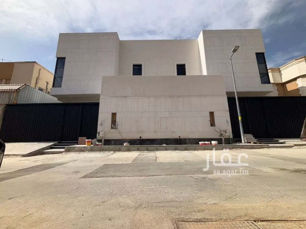 فيلا للبيع في شارع مرثد اليزني, حي الربوة, مدينة الرياض, منطقة الرياض 1 صورة