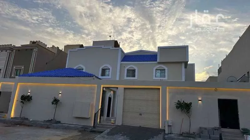 فيلا للبيع في شارع جبل المشايخ, حي القادسية, مدينة الرياض, منطقة الرياض 1 صورة