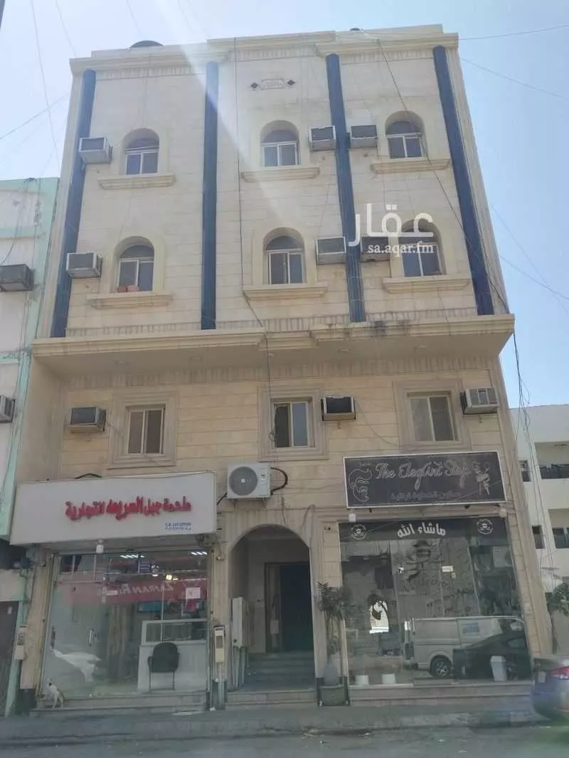 عمارة للبيع في شارع الثاني والعشرون, حي الخبر الجنوبية, مدينة الخبر, المنطقة الشرقية 1 صورة