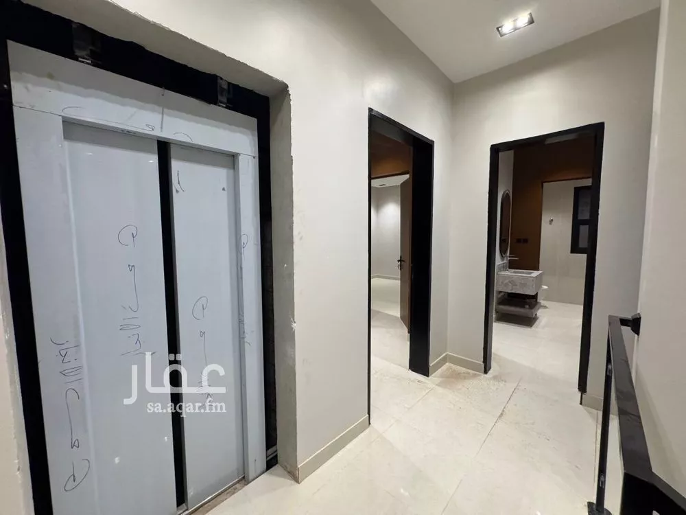 دور للبيع في شارع سلمة بن سلامة, حي الخليج, مدينة الرياض, منطقة الرياض 1 صورة