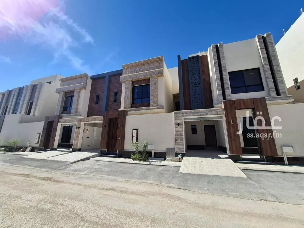 فيلا للبيع في شارع محمد الطائي, حي العارض, مدينة الرياض, منطقة الرياض 1 صورة