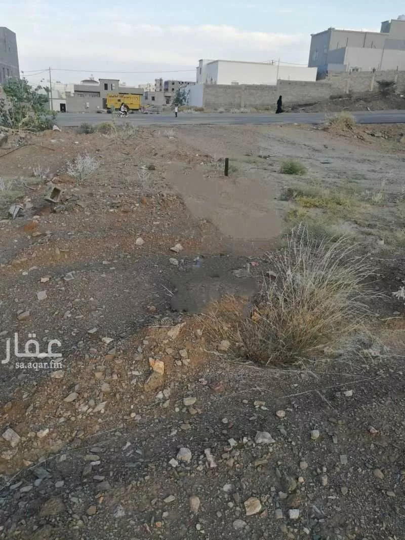أرض للبيع في شارع عبدالرحمن بن عوف ، حي جفن ، العقيق ، العقيق 1 صورة