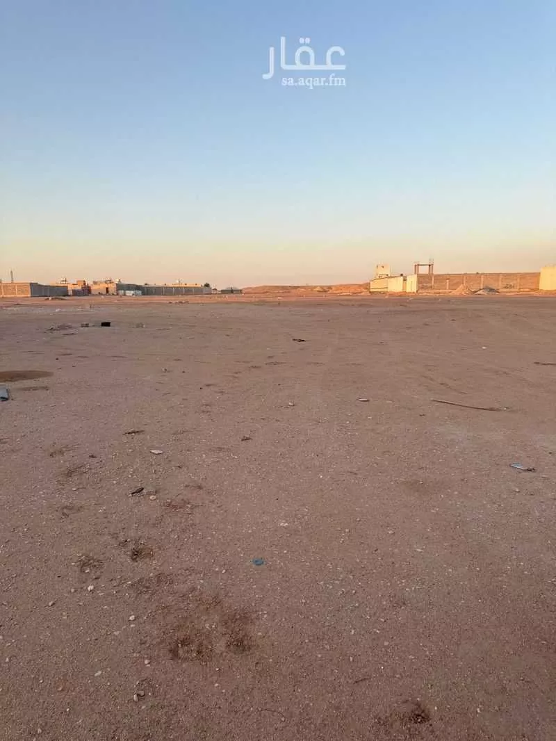 أرض للبيع في شارع 1154983, حي الزاهر, مدينة الرياض, منطقة الرياض 1 صورة