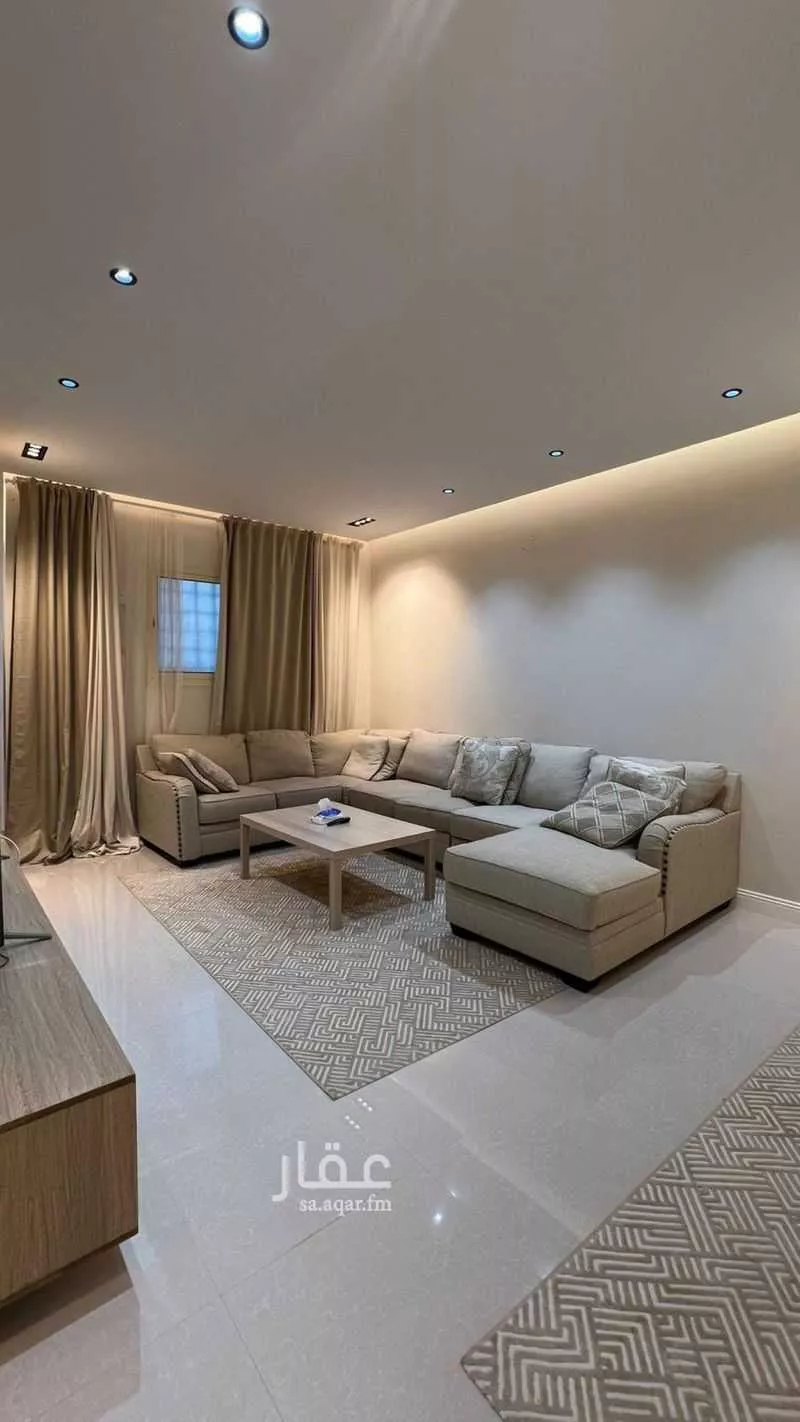 فيلا للبيع في شارع أحمد بن عيسى الرومي, حي طويق, مدينة الرياض, منطقة الرياض 1 صورة