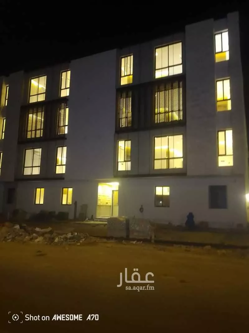 عمارة للإيجار في شارع الفراوى, حي ظهرة لبن, مدينة الرياض, منطقة الرياض 1 صورة