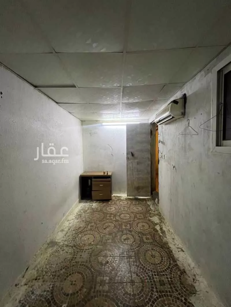 غرفة للإيجار في شارع الطائف, حي ظهرة لبن, مدينة الرياض, منطقة الرياض 1 صورة