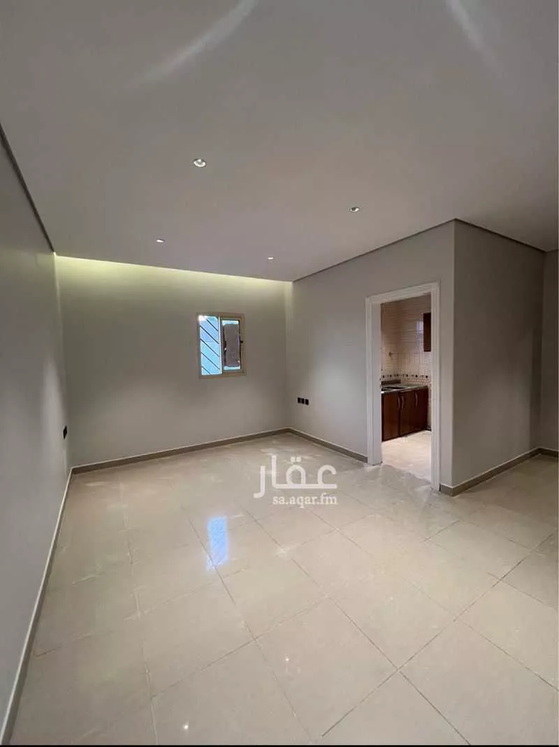 مكتب تجاري للإيجار في شارع الطائف, حي ظهرة لبن, مدينة الرياض, منطقة الرياض 1 صورة