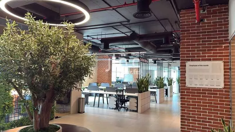 مكتب تجاري للإيجار في طريق الكورنيش الفرعي ، حي المرجان ، جدة ، جدة 1 صورة