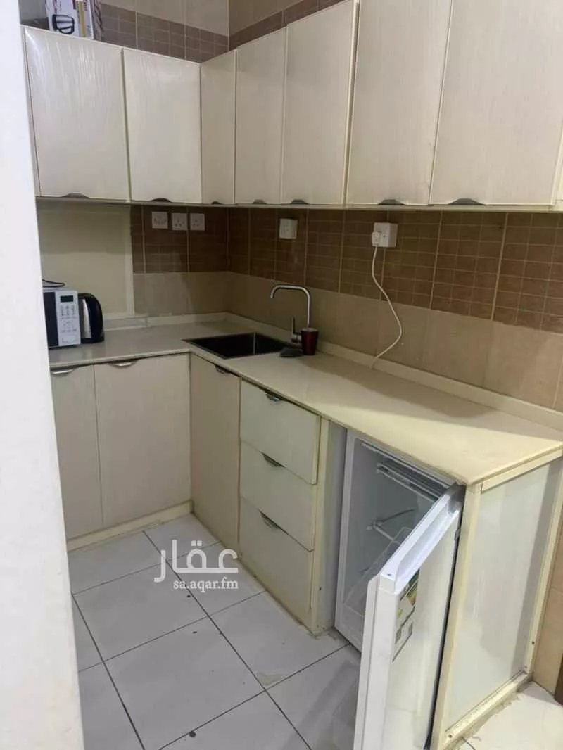 شقة للإيجار في شارع 72 الروابي, حي الروابي, مدينة أبها, منطقة عسير 1 صورة