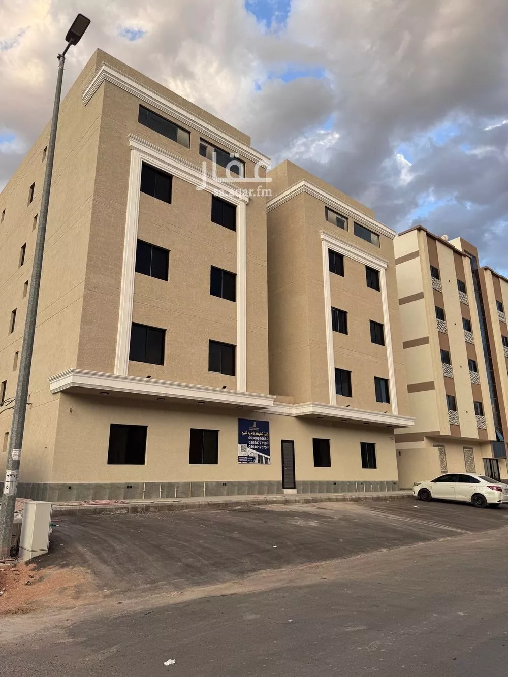 شقة للبيع في شارع ممر مشاه 1086, حي عين الخيف, مدينة المدينة المنورة, منطقة المدينة المنورة 1 صورة