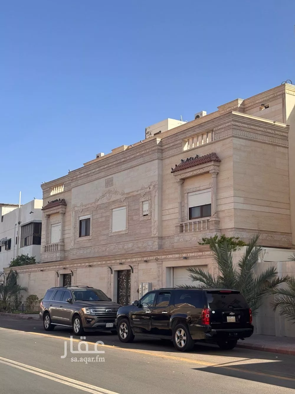 عمارة للبيع في شارع عبدالله ابن عبدالرحمن ابن يعلي, حي الإسكان, مدينة المدينه المنوره, منطقة المدينة المنورة 1 صورة