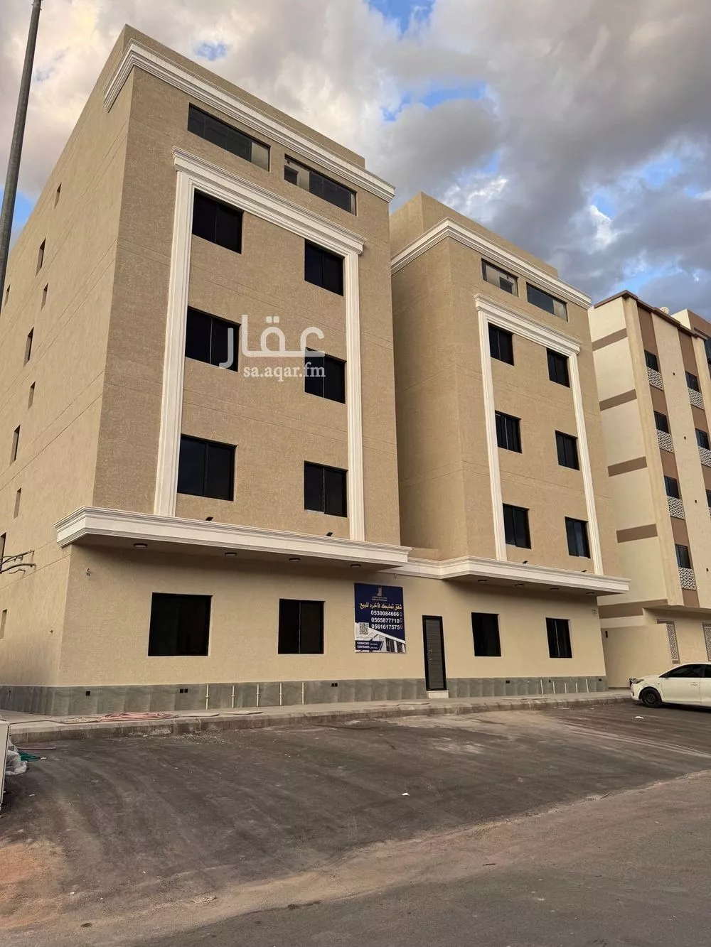 شقة للبيع في شارع ممر مشاه 1086, حي عين الخيف, مدينة المدينة المنورة, منطقة المدينة المنورة 1 صورة