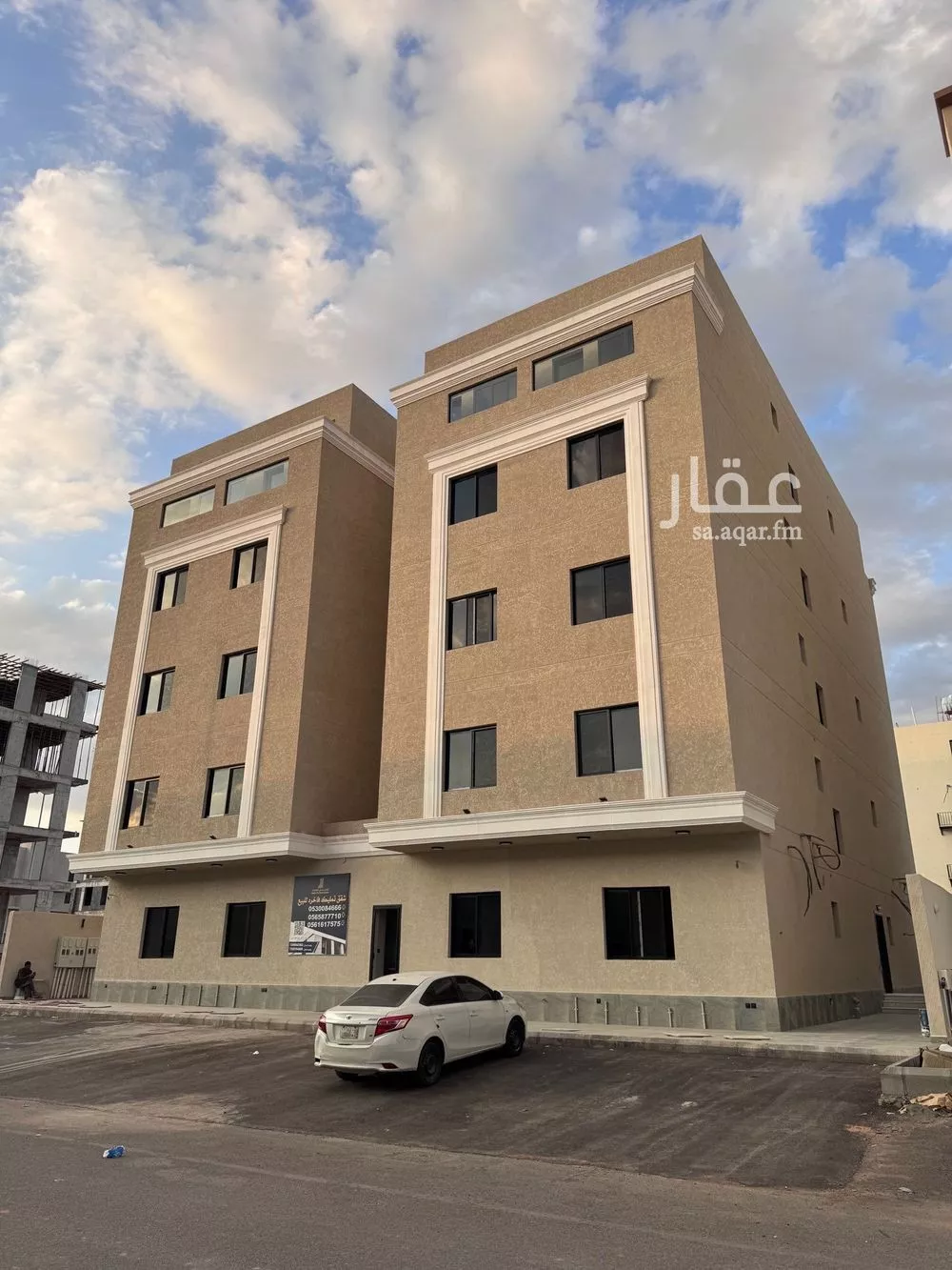 شقة للبيع في شارع ممر مشاه 1086, حي عين الخيف, مدينة المدينة المنورة, منطقة المدينة المنورة 1 صورة