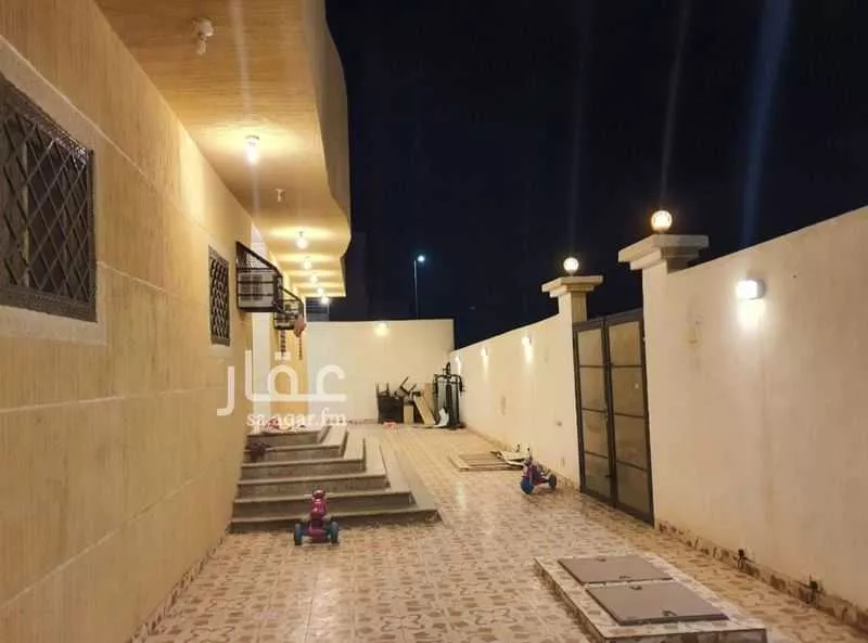 عمارة للبيع في شارع حمزة ابن علي الجوهري ، حي السلام ، المدينة المنورة ، منطقة المدينة المنورة 1 صورة