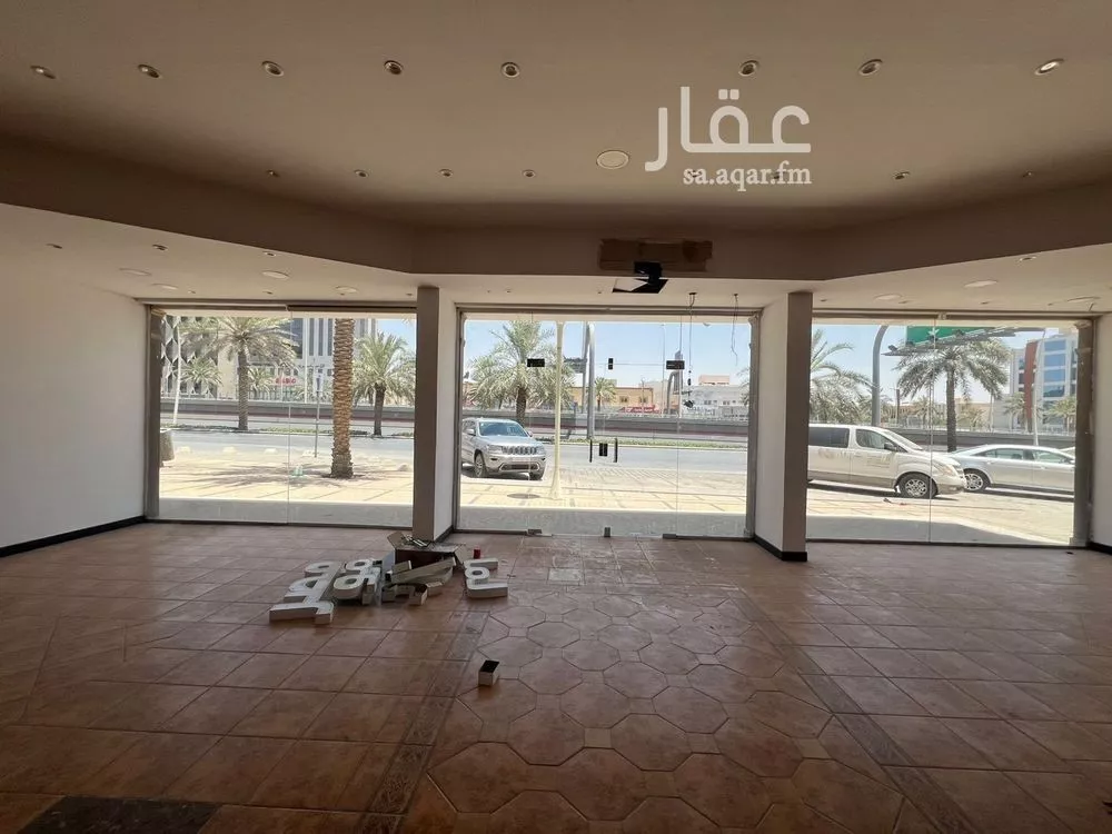 محل للإيجار في شارع رشيد الشهاب, حي النزهة, مدينة الرياض, منطقة الرياض 1 صورة