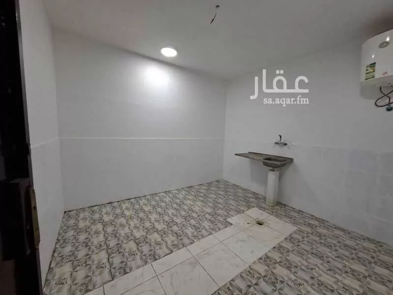شقة للإيجار في شارع النماص, حي العزيزية, مدينة الرياض, منطقة الرياض 1 صورة