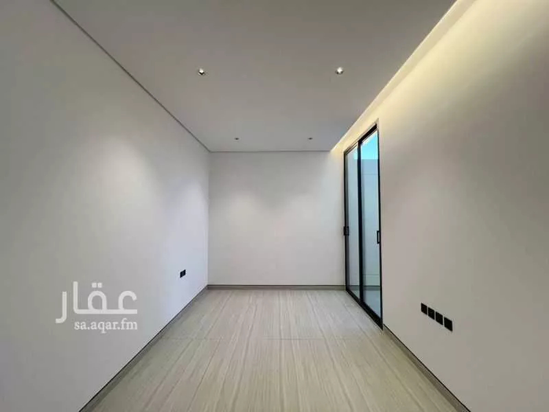 دور للبيع في شارع عبدالجبار بن الورد, حي العارض, مدينة الرياض, منطقة الرياض 1 صورة