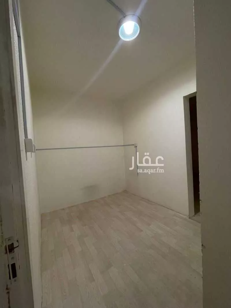 شقة للإيجار في شارع ابي سفيان بن حرب, حي النزهة, مدينة الرياض, منطقة الرياض 1 صورة