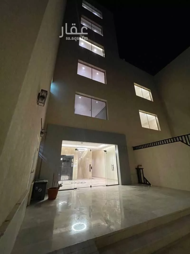 مكتب تجاري للإيجار في شارع الملك عبدالعزيز ابن عبدالرحمن سعود الفرعي, حي المصيف, مدينة الرياض, منطقة الرياض 1 صورة