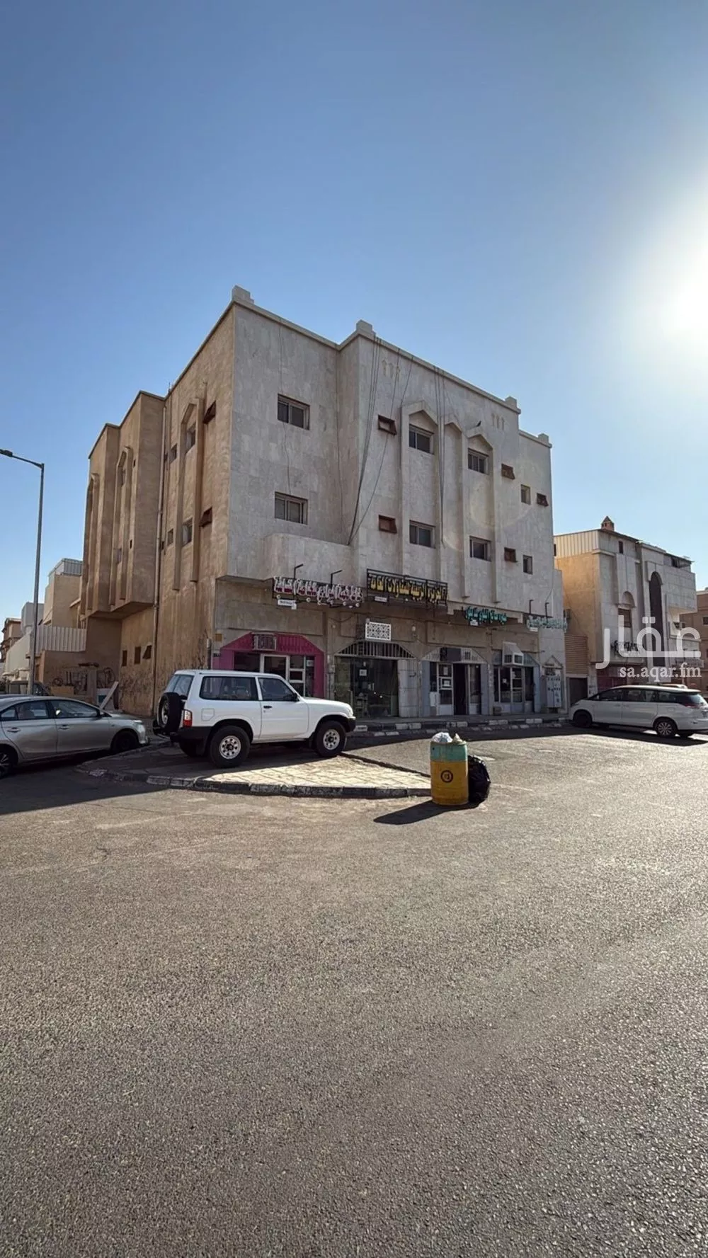 عمارة للإيجار في شارع الاغر, حي النهضة, مدينة تبوك, منطقة تبوك 1 صورة