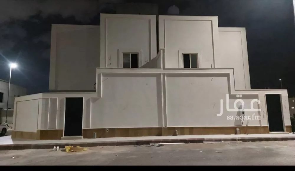 فيلا للإيجار في شارع حاضر منور راشد العوفي, حي نبلاء, مدينة المدينة المنورة, منطقة المدينة المنورة 1 صورة