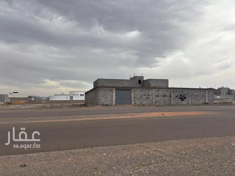 دور للبيع في شارع الحارث المليكي, حي ابيار الماشي, مدينة المدينة المنورة, منطقة المدينة المنورة 1 صورة