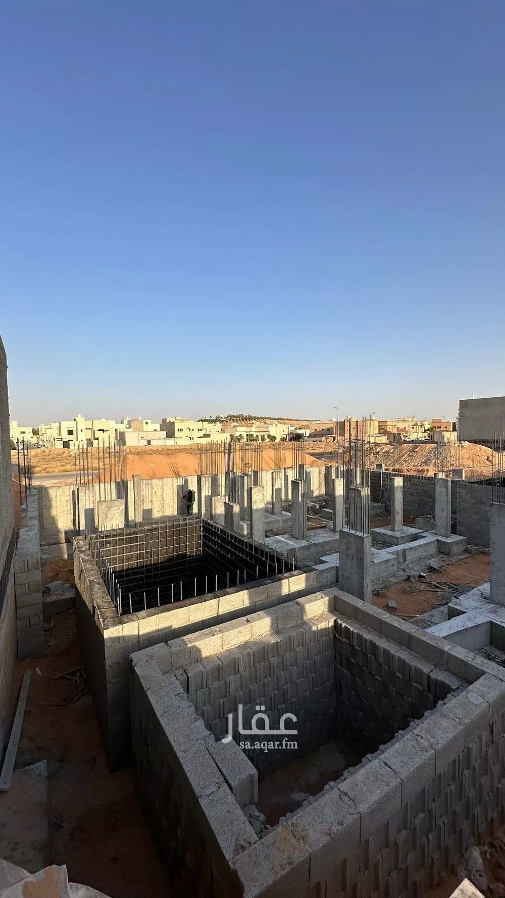 فيلا للبيع في شارع المبارك بن الأثير, حي الخالدية, مدينة عنيزه, منطقة القصيم 1 صورة
