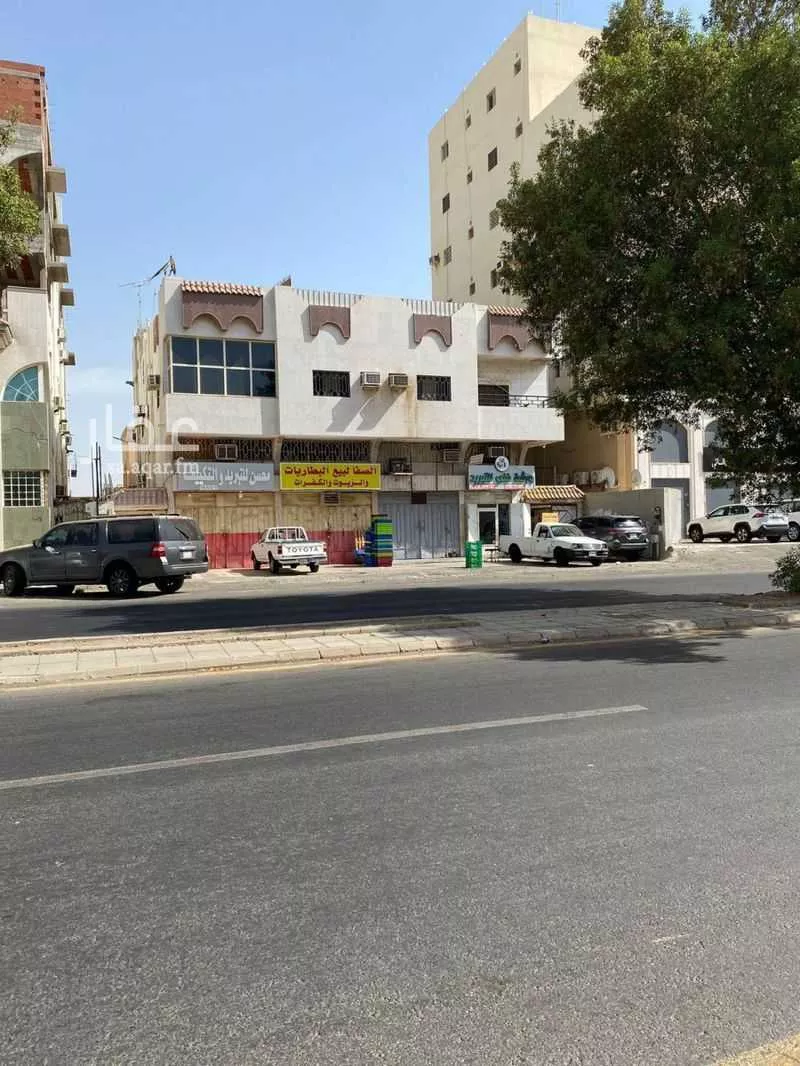 عمارة للبيع في شارع عمرو ابن غزية, حي الصفاء, مدينة جدة, منطقة مكة المكرمة 1 صورة