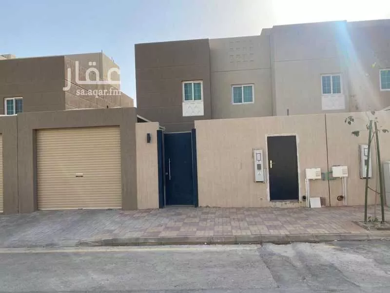 فيلا للبيع في شارع أحمد الحسباني, حي مطار الملك خالد الدولي, مدينة الرياض, منطقة الرياض 1 صورة