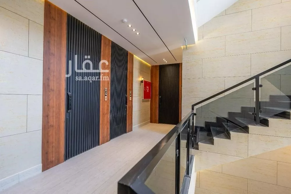 شقة للبيع في شارع نجران, حي ظهرة لبن, مدينة الرياض, منطقة الرياض 1 صورة