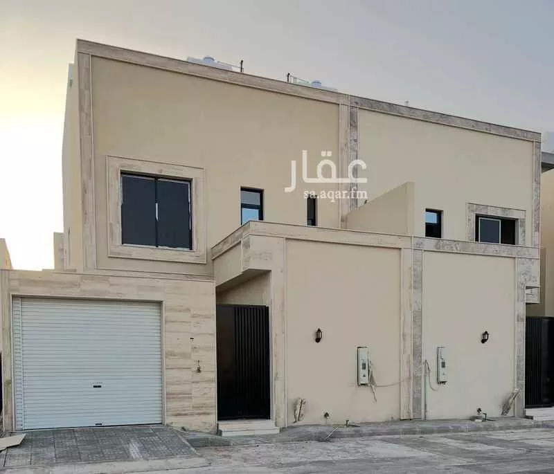 فيلا للبيع في شارع عقرباء 94, حي عقرباء, مدينة امارة منطقة الرياض - الجبيله, منطقة الرياض 1 صورة