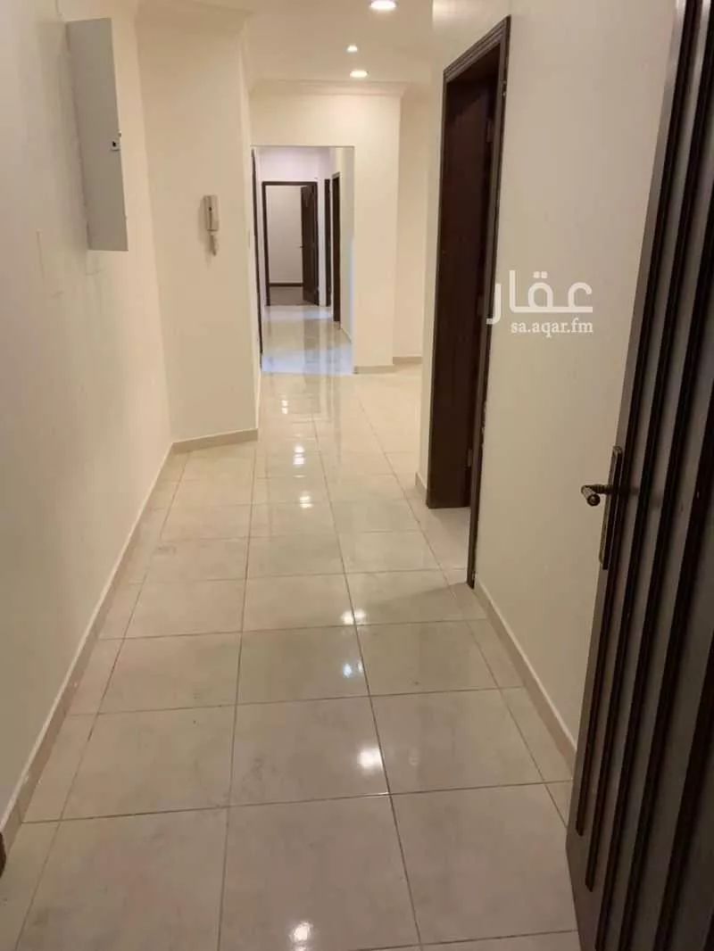 شقة للإيجار في شارع المتباهي, حي هجر, مدينة الدمام, المنطقة الشرقية 1 صورة