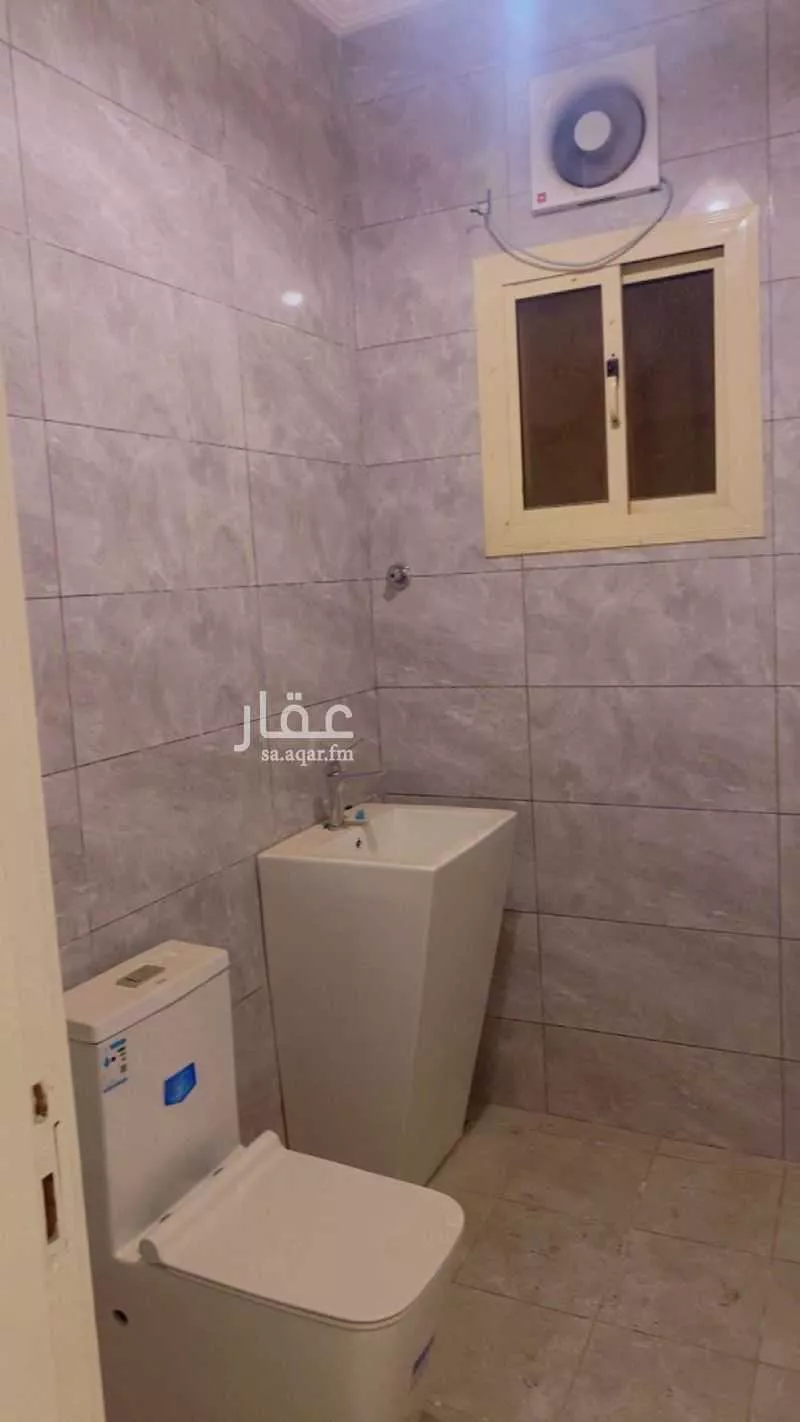 فيلا للإيجار في شارع كعب الاحبار, حي المرجان, مدينة جدة, منطقة مكة المكرمة 1 صورة